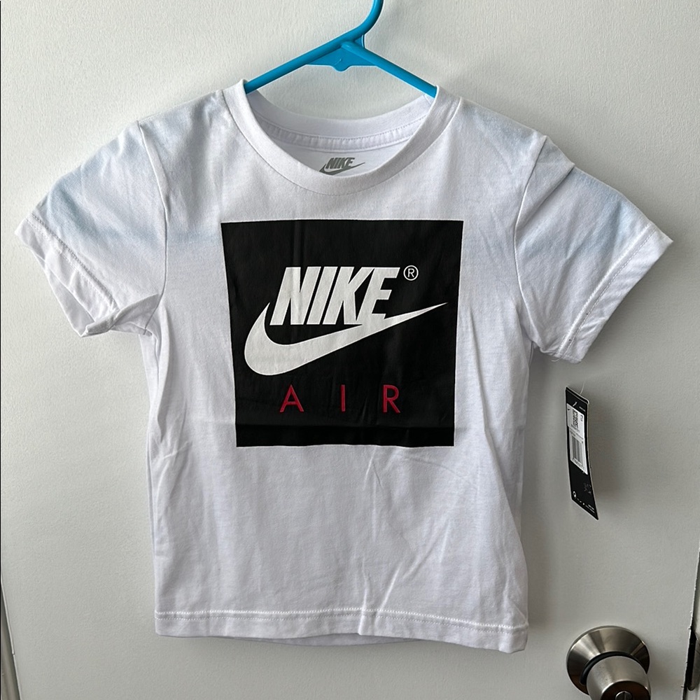 Nike Kids White T-Shirt